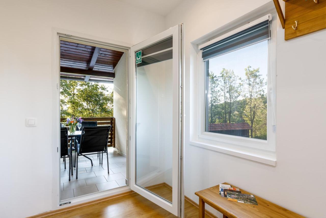 Apartman Medved 슬루니 외부 사진