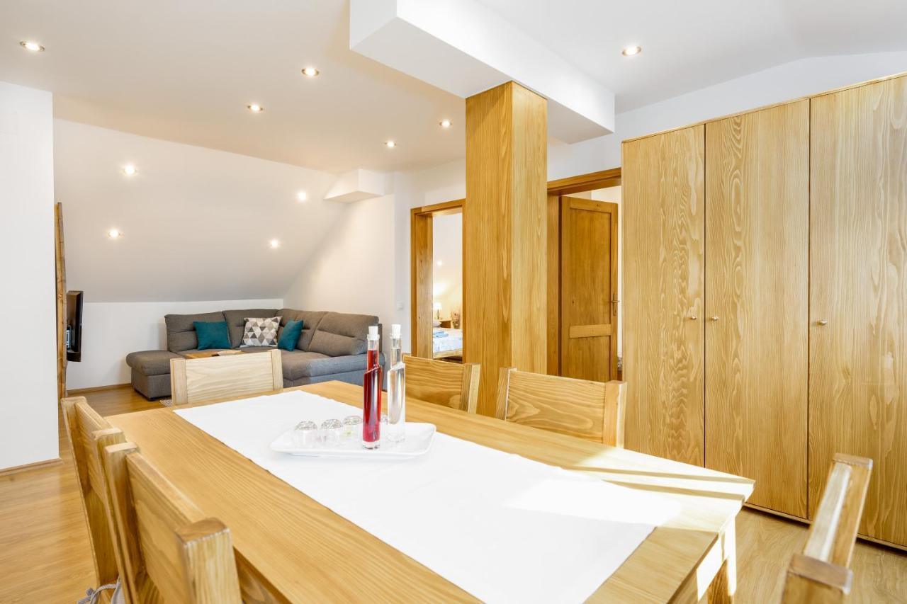 Apartman Medved 슬루니 외부 사진