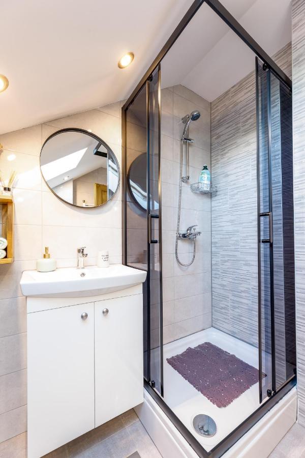 Apartman Medved 슬루니 외부 사진